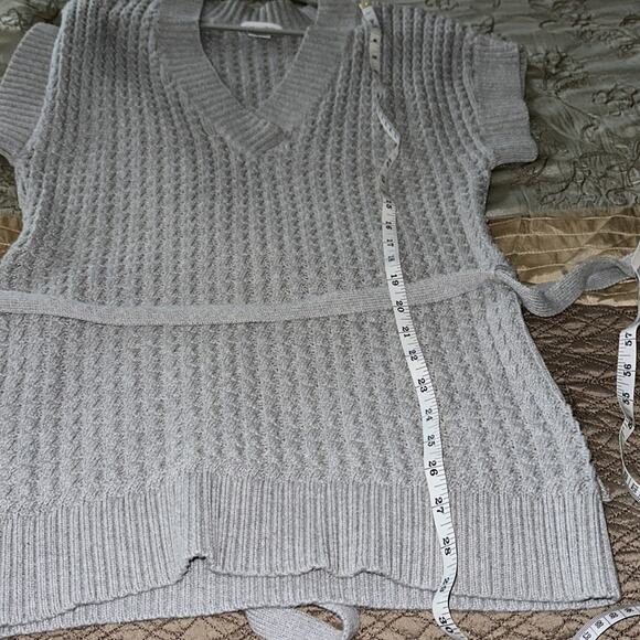 Calvin Klein | Short Sleeve Tunic Sweater with Belt Size S - Picture 9 of 9